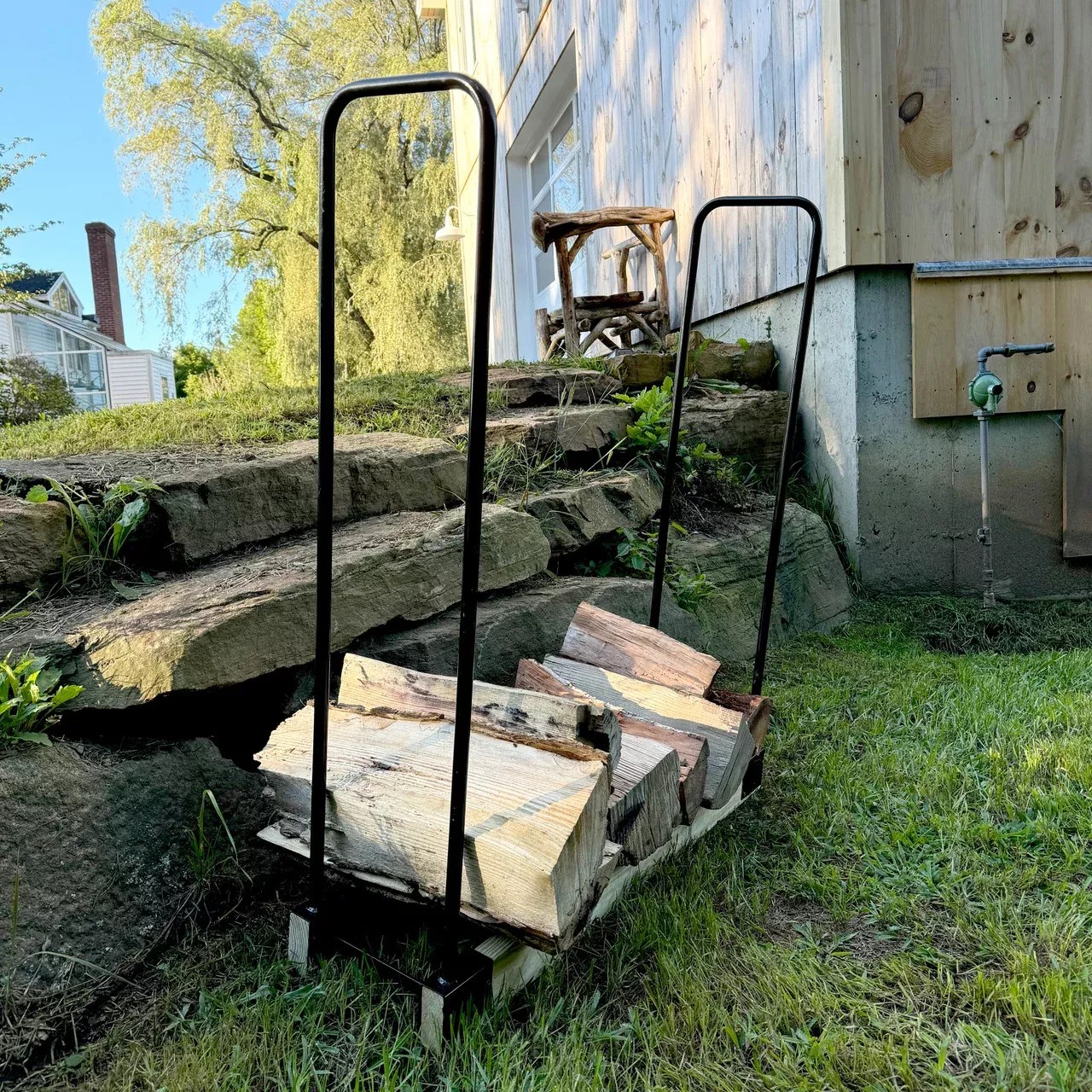 Adjustable Firewood Holder