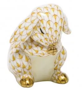 Herend Praying Bunny – Butterscotch