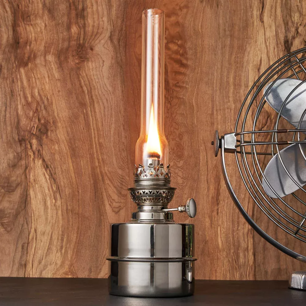 Large Extra-Bright Nickel Oil Lamp